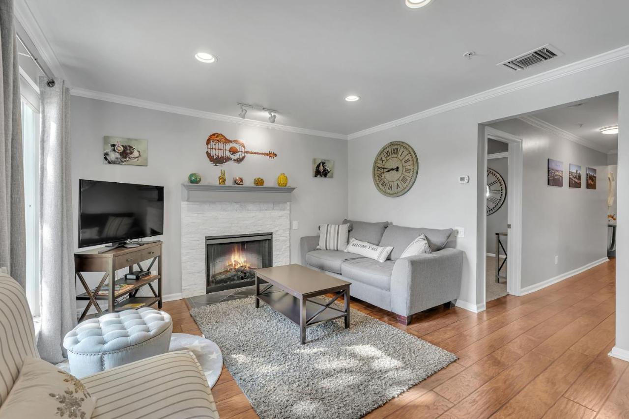 Nash Star Private Condo - 2Bed, 2Bath, Sleep 6, 25 Min Walk To Broadway And All Nashville Attractions, Pool, Gym Buitenkant foto