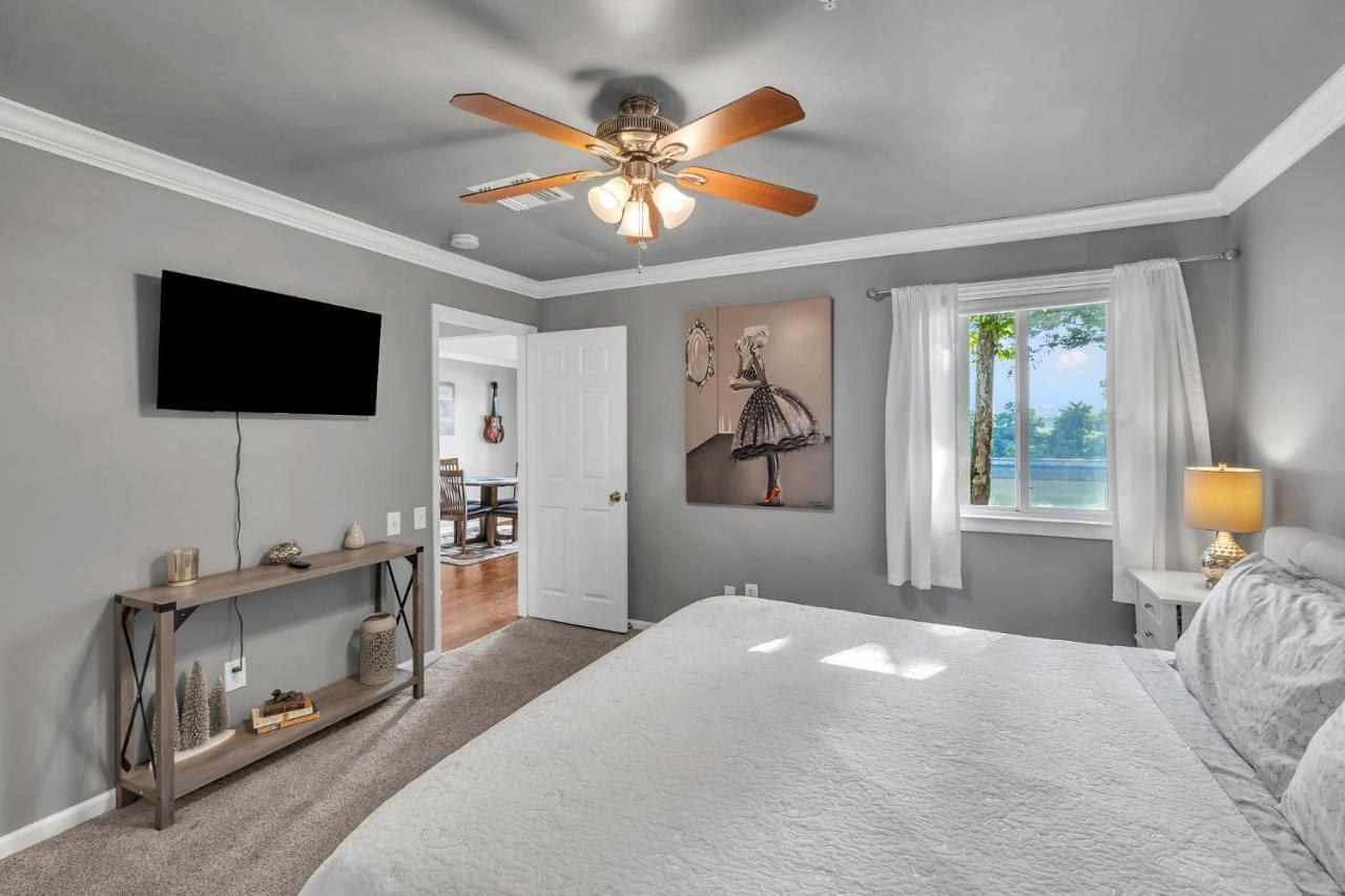 Nash Star Private Condo - 2Bed, 2Bath, Sleep 6, 25 Min Walk To Broadway And All Nashville Attractions, Pool, Gym Buitenkant foto