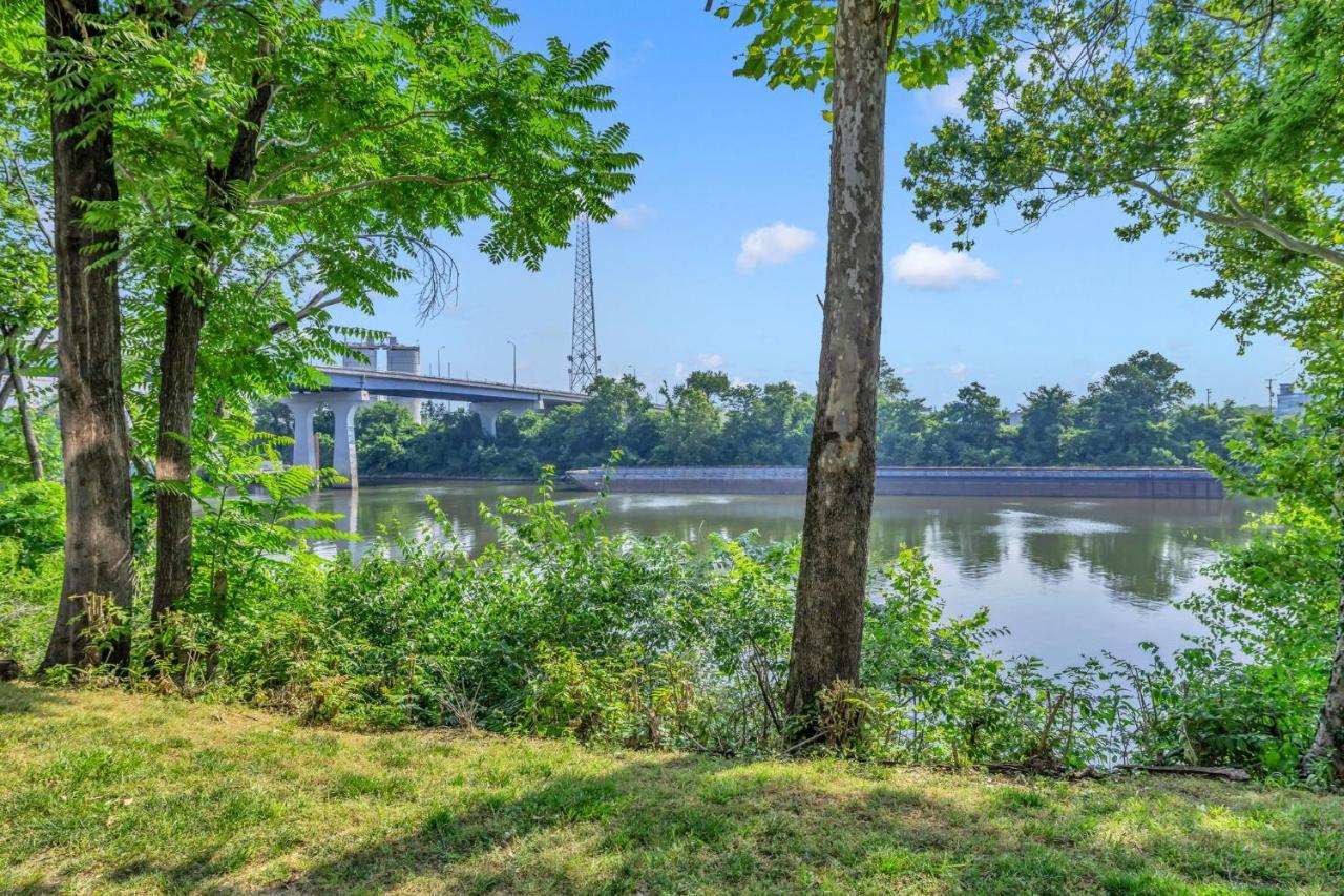 Nash Star Private Condo - 2Bed, 2Bath, Sleep 6, 25 Min Walk To Broadway And All Nashville Attractions, Pool, Gym Buitenkant foto